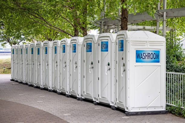 Portable Toilet Options We Offer in Russell, GA